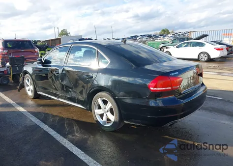 2013 Volkswagen Passat 2.5L Se from USA, damaged, VIN 1VWBP7A31DC109705